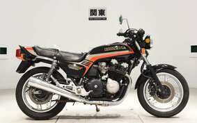 HONDA CB900F 2022 SC09