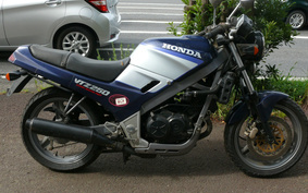 HONDA VTZ250 MC15