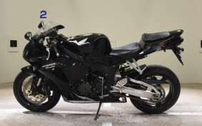 HONDA CBR1000RR 2006 SC57