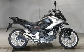 HONDA NC750X 2019 RC90