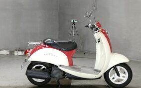 HONDA CREA SCOOPY I AF55