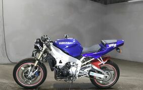 YAMAHA YZF-R1 2000 RN04