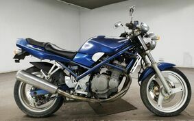 SUZUKI BANDIT 250 GJ74A