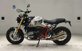 BMW R NINE T 2024