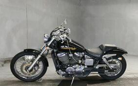 HONDA SHADOW 400 SLASHER 2000 NC40