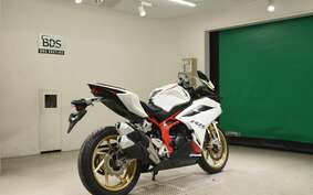 HONDA CBR250RR A MC51