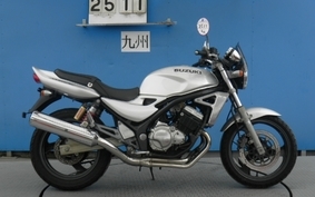 SUZUKI GSX250FX ZR250C