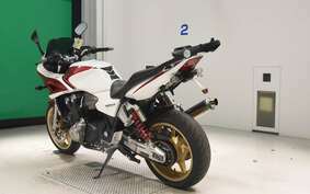 HONDA CB1300SB SUPER BOLDOR A 2009 SC54