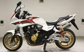 HONDA CB1300SB SUPER BOLDOR A 2014 SC54