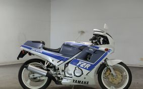 YAMAHA FZR250 2KR