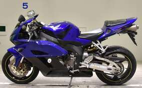 HONDA CBR1000RR 2005 SC57