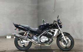 SUZUKI GSX250FX ZR250C