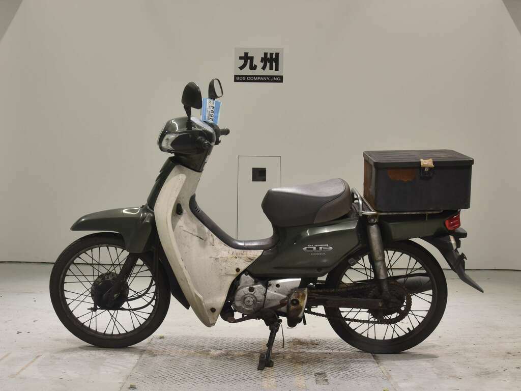 Honda super cub aa04