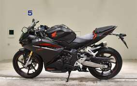 HONDA CBR250RR A MC51