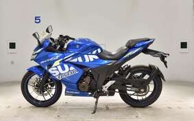 SUZUKI GIXXER 250 SF ED22B