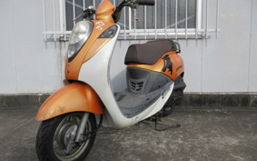 SYM UMI50