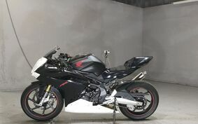 HONDA CBR250RR MC51