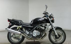 SUZUKI GSX250FX ZR250C