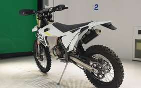 HUSQVARNA TE150I