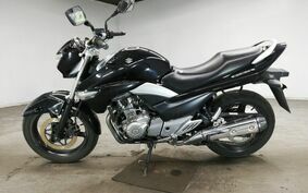 SUZUKI GSR250 GJ55D