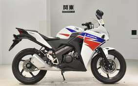 HONDA CBR125R JC50