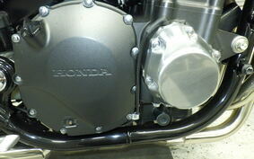 HONDA CB1300SB SUPER BOLDOR EP 2015 SC54