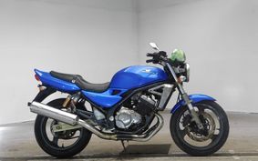 KAWASAKI BALIUS 250 Gen.2 2001 ZR250B