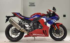 HONDA CBR1000RR R 2024 SC82