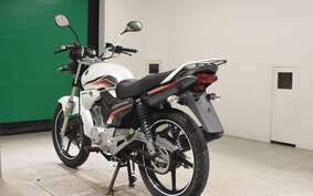 YAMAHA YBR125