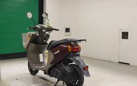 SUZUKI LET's 4 Basket CA43A