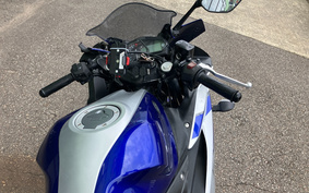 YAMAHA YZF-R3 2015 RH07J