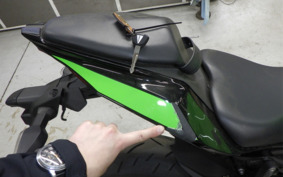 KAWASAKI ZX-25R ZX250E