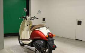 HONDA CREA SCOOPY I AF55