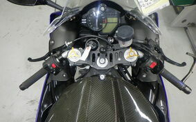 YAMAHA YZF-R1 2014 RN23