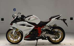 HONDA CBR250RR A MC51