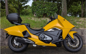 HONDA NM4 VULTUS -02 2019 RC82