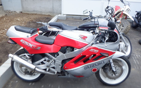 SUZUKI GSX-R400R K 1990 GK73A