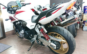 HONDA CB1300SB SUPER BOLDOR 2010 SC54