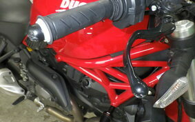 DUCATI MONSTER 821 2021