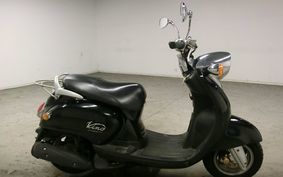 YAMAHA VINO 125 SE24