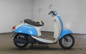 HONDA CREA SCOOPY I AF55