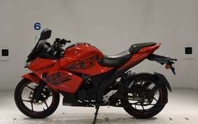 SUZUKI GIXXER 150 SF