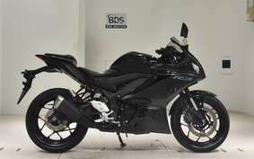 YAMAHA YZF-R3 2023 RH21J