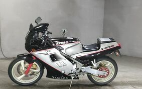 YAMAHA FZR250 2KR