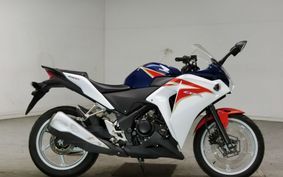 HONDA CBR250R MC41