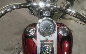 HARLEY FLSTC 1450 2000 BJY