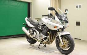 SUZUKI BANDIT 1200 S 2001 GV77A