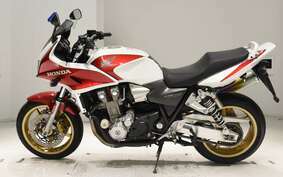 HONDA CB1300SB SUPER BOLDOR A 2005 SC54