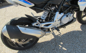 BMW G310R 2017 0G01