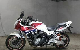 HONDA CB1300SB SUPER BOLDOR 2015 SC54